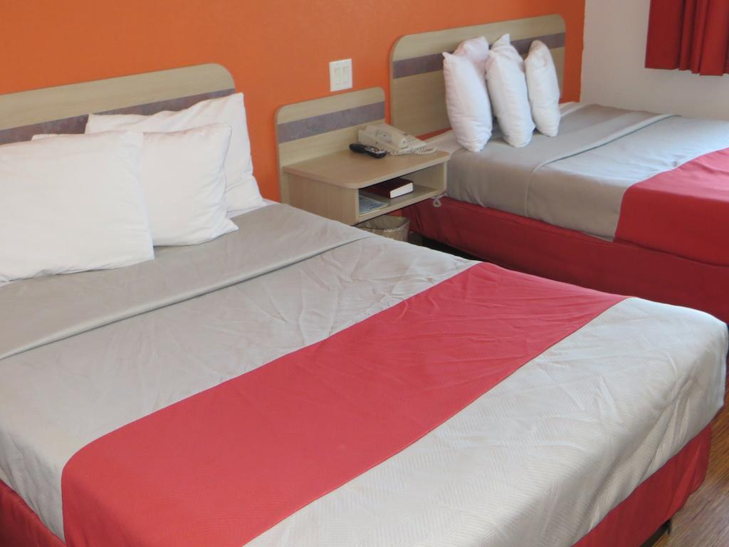 Motel 6-Minonk, Il Pokoj fotografie