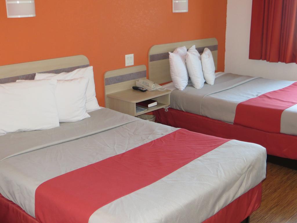 Motel 6-Minonk, Il Pokoj fotografie