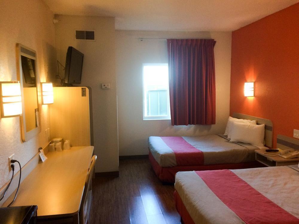 Motel 6-Minonk, Il Exteriér fotografie